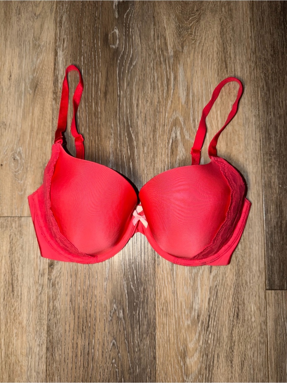 Victoria’s Secret Red with Heart Lace Details Demi Bra